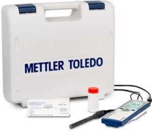 Фото Mettler Toledo 30207960 S4-Field-Kit Оксиметр (с датчиком InLab 605-ISM и кейсом)